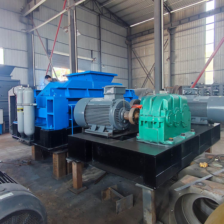 對輥破碎機(jī)